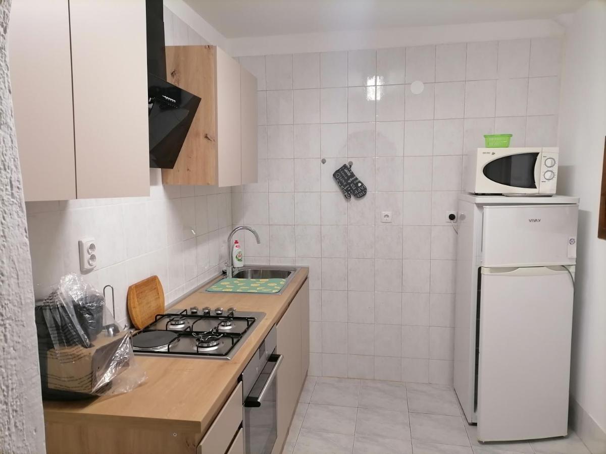 Apartman Zepina Pula Exterior foto
